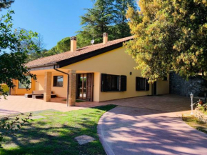 Villa Piscina “La Trinità “